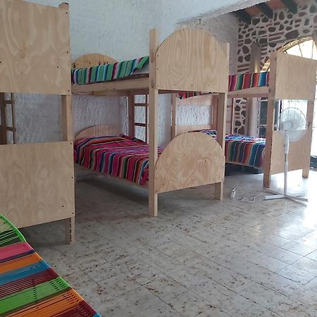 El Sunset Hostel Puerto Vallarta Exteriör bild