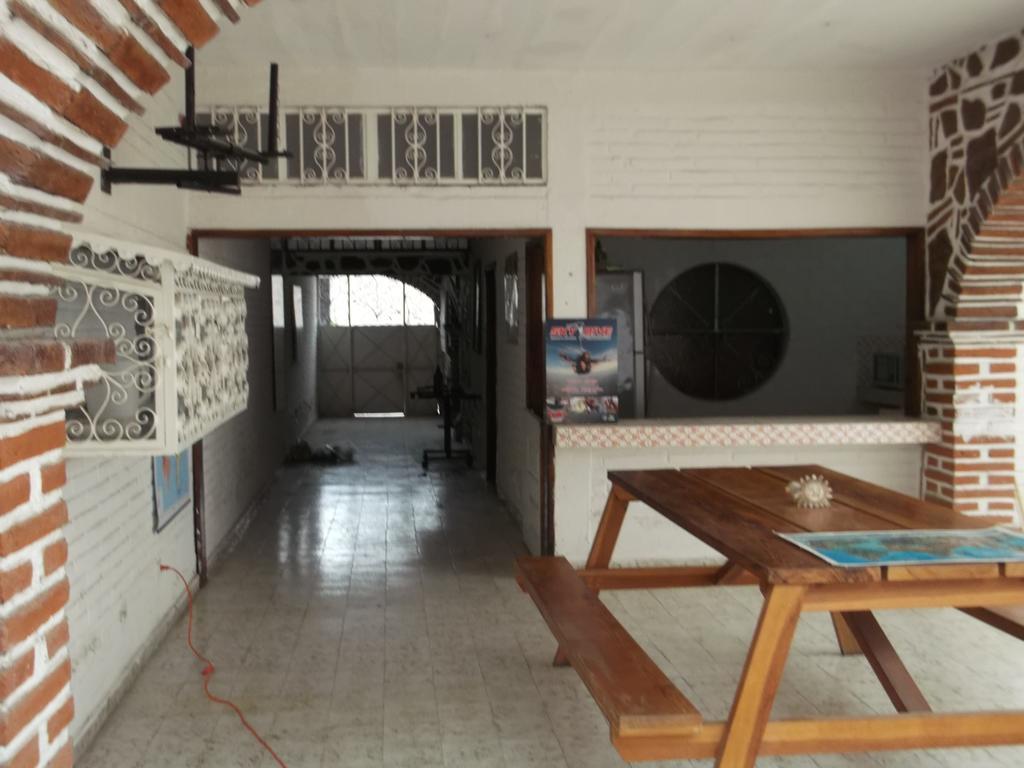 El Sunset Hostel Puerto Vallarta Exteriör bild